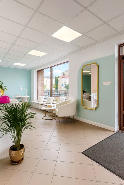 Budynek użytkowy Warszawa