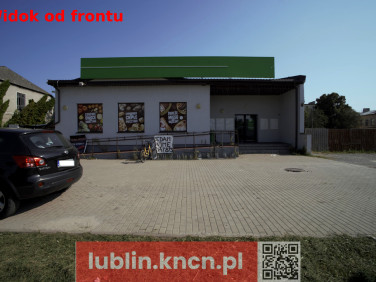 Budynek użytkowy Trawniki