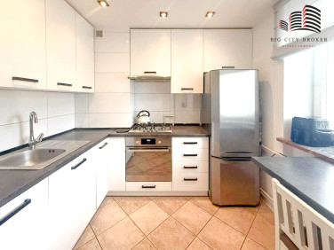 Mieszkanie blok mieszkalny nad jeziorem