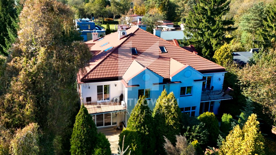 Dom KONSTANCIN-JEZIORNA