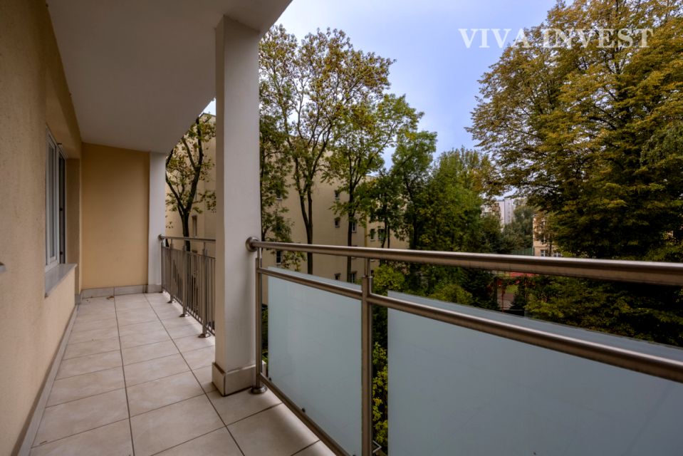 Mieszkanie blok mieszkalny Warszawa