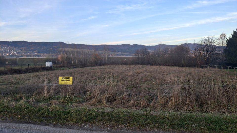 Działka budowlana sprzedam