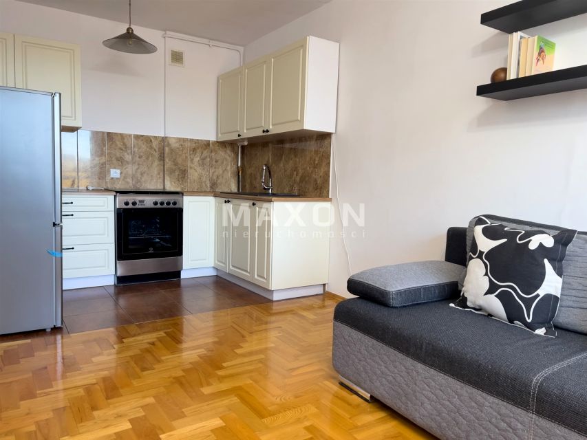 Mieszkanie blok mieszkalny Warszawa