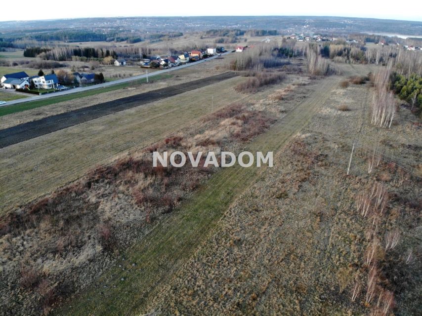 Pusta działka Dąbrowa