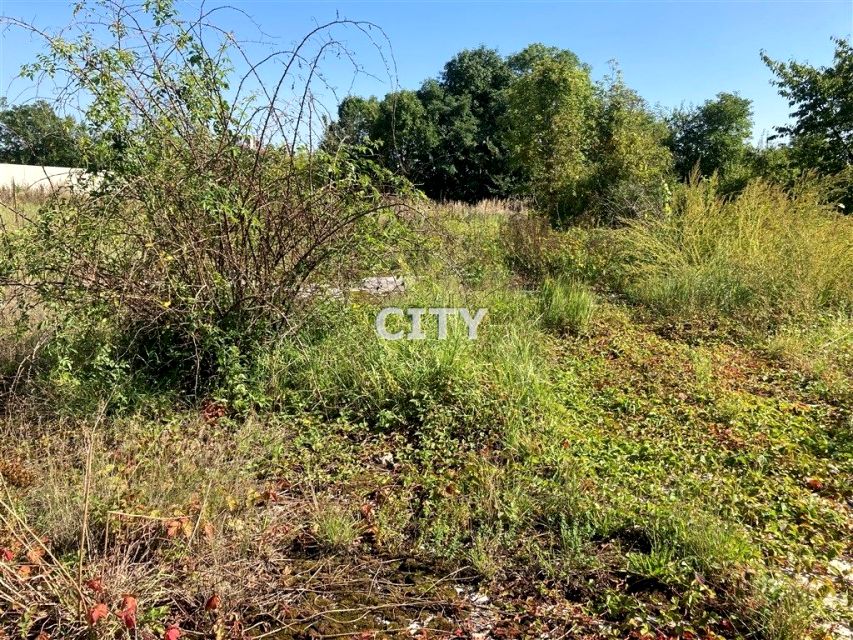 Pusta działka Święta Katarzyna