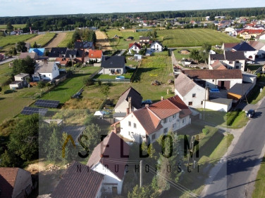 Działka nad jeziorem