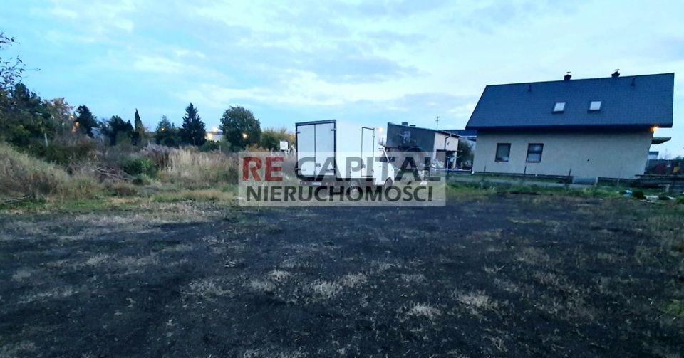 Działka usługowa Ożarów Mazowiecki sprzedam