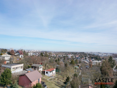 Mieszkanie blok mieszkalny nad rzeką