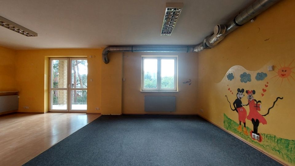 Budynek użytkowy Warszawa