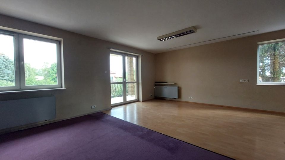 Budynek użytkowy Warszawa