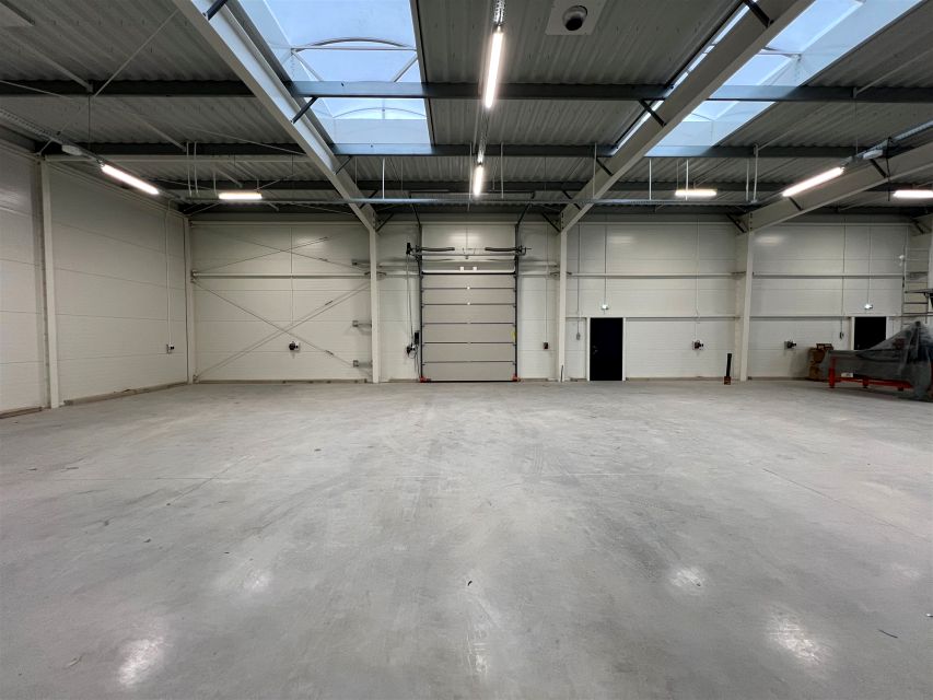 Budynek użytkowy wisznia mała, szewce