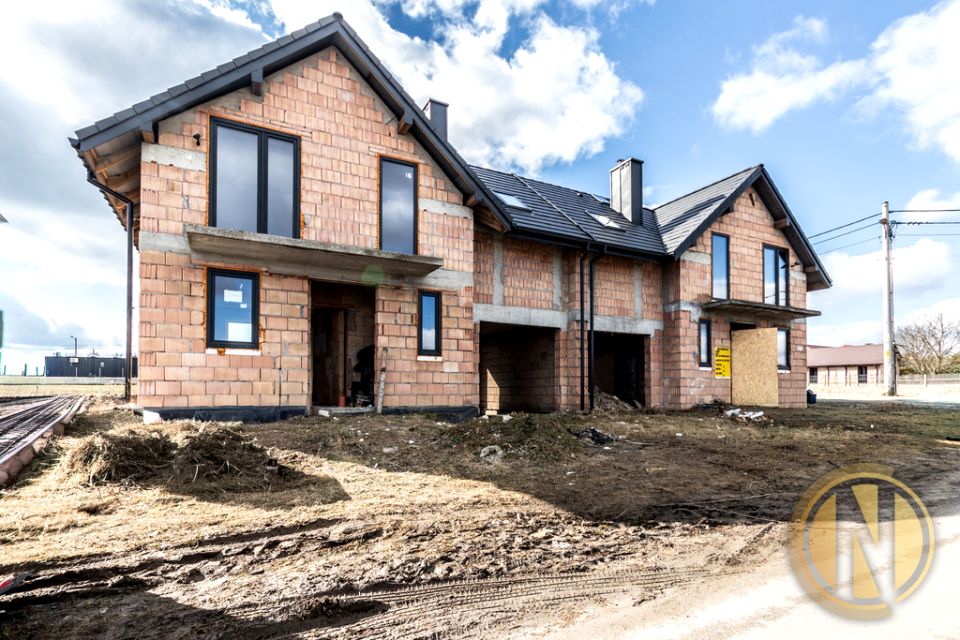 Dom Biały Kościół