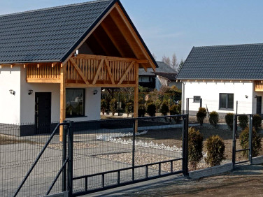 Mieszkanie dom wolnostojący sprzedaż