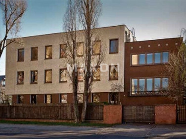 Budynek użytkowy Warszawa