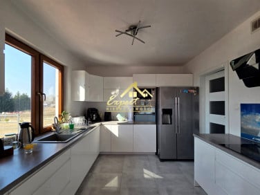 Dom wolnostojący sprzedaż