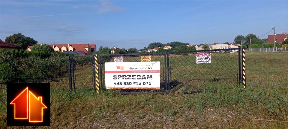 Ogrodzona działka sprzedam