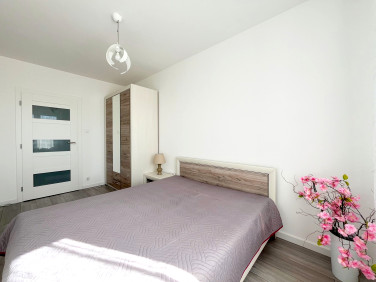 Mieszkanie blok mieszkalny nad rzeką