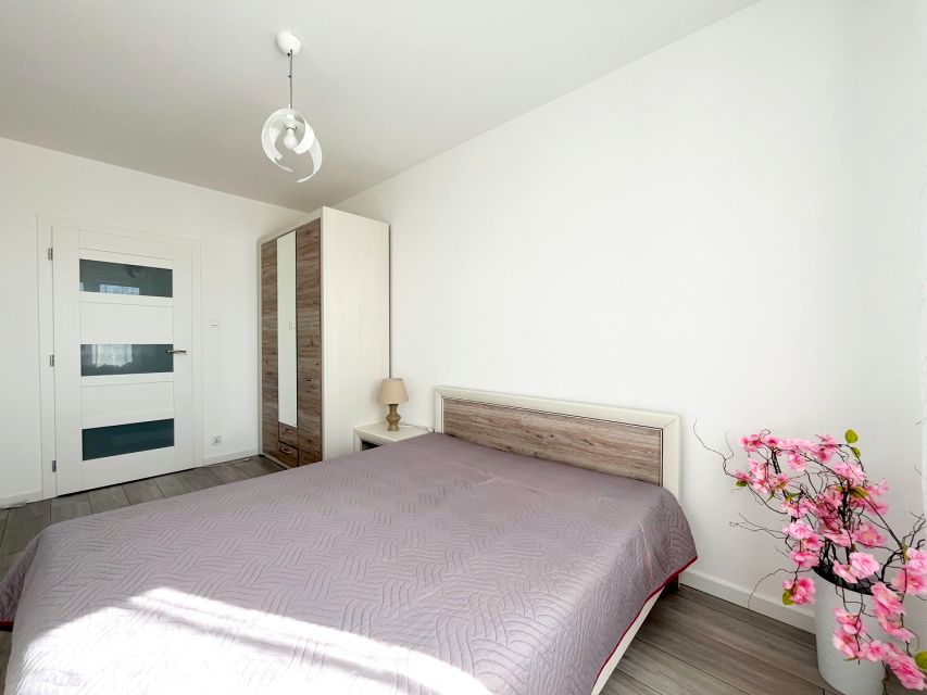 Mieszkanie blok mieszkalny nad rzeką