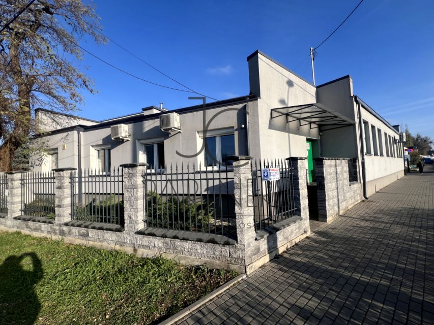 Budynek użytkowy Warszawa