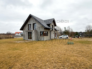 Dom wolnostojący sprzedaż