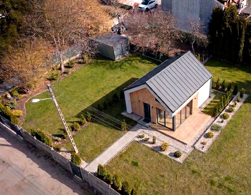 Ogrodzona działka sprzedam