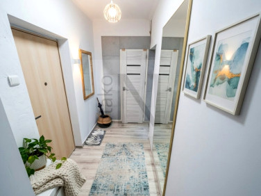 Mieszkanie blok mieszkalny nad rzeką