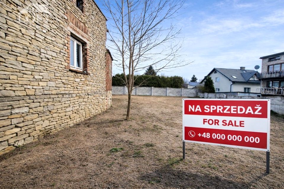 Zabudowana działka Twardowice