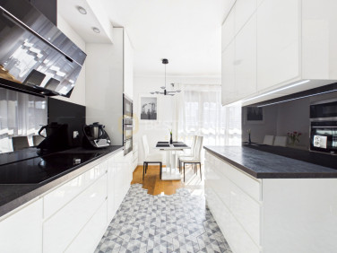 Mieszkanie blok mieszkalny Warszawa