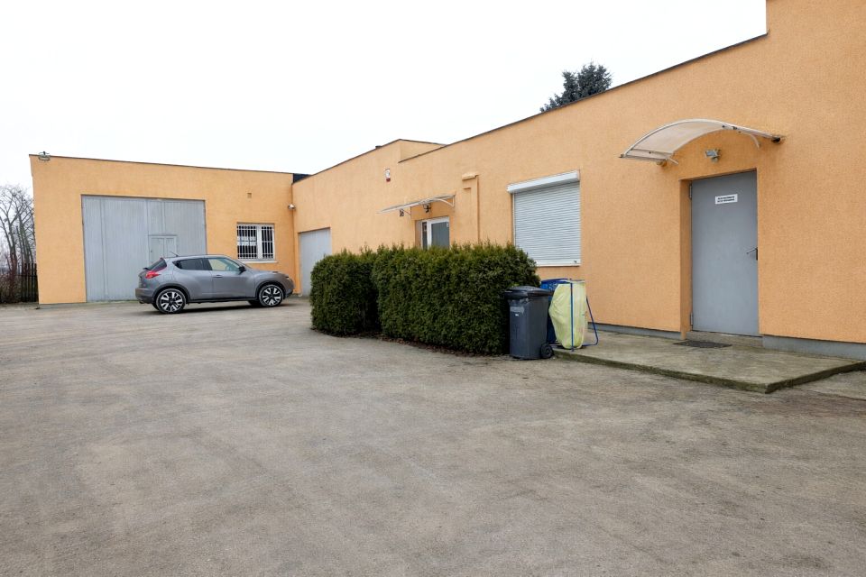 Budynek użytkowy Komorniki