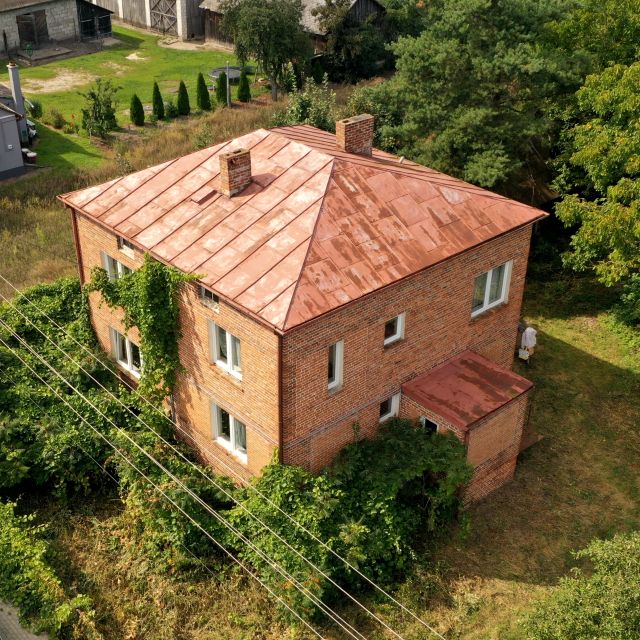 Dom Ostrówek-Kolonia