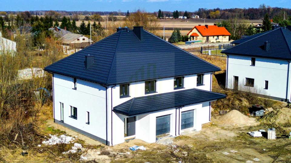 Dom Jaktorów-Kolonia