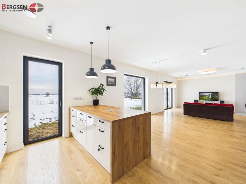 Dom wolnostojący sprzedaż