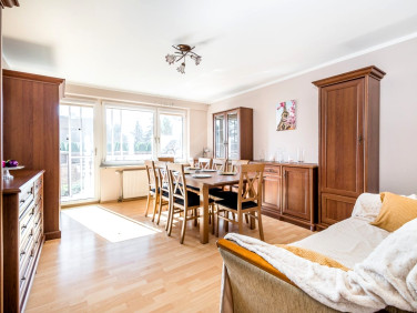 Mieszkanie blok mieszkalny sprzedaż