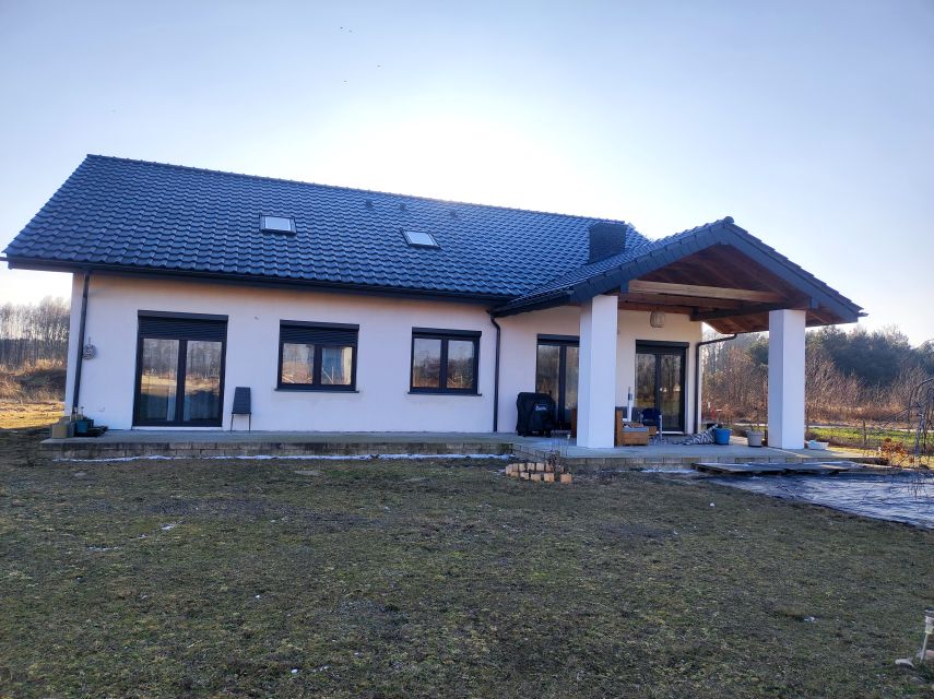 Dom z garażem