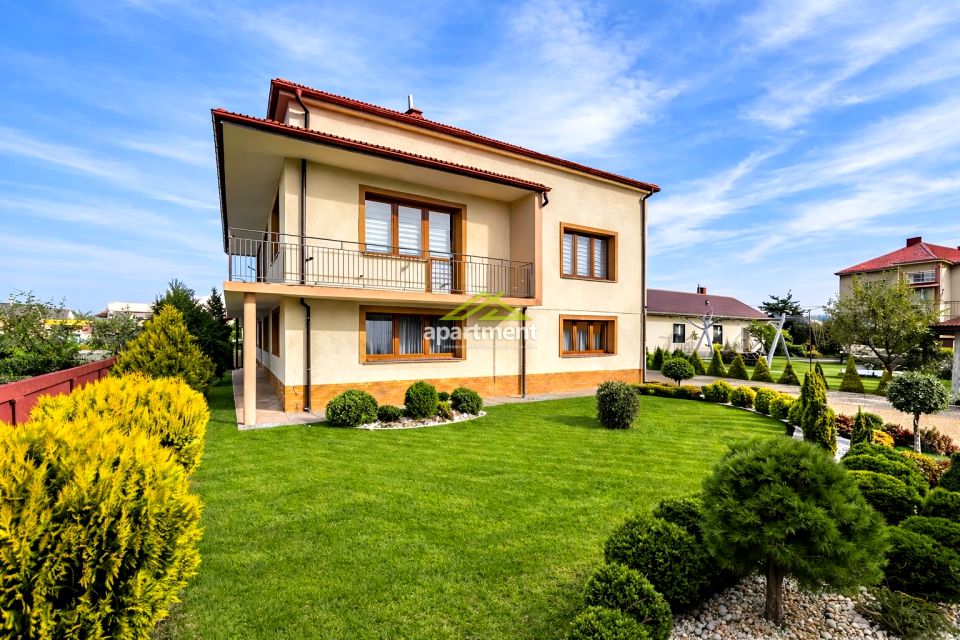 Dom Dąbrowa Tarnowska