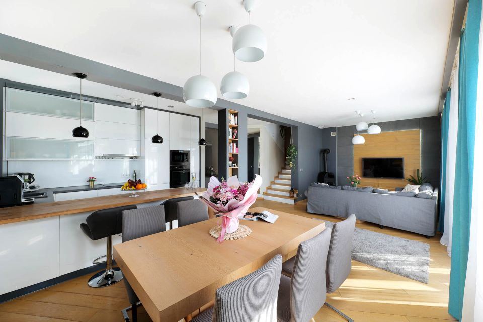 Dom Biały Kościół