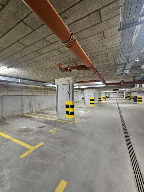 Budynek użytkowy Stara Iwiczna