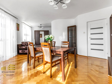 Mieszkanie blok mieszkalny przy lesie