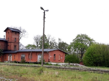 Lokal Szczytna wynajem