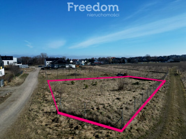 Ogrodzona działka Mosty