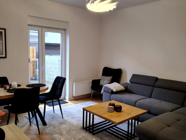 Mieszkanie blok mieszkalny nad rzeką