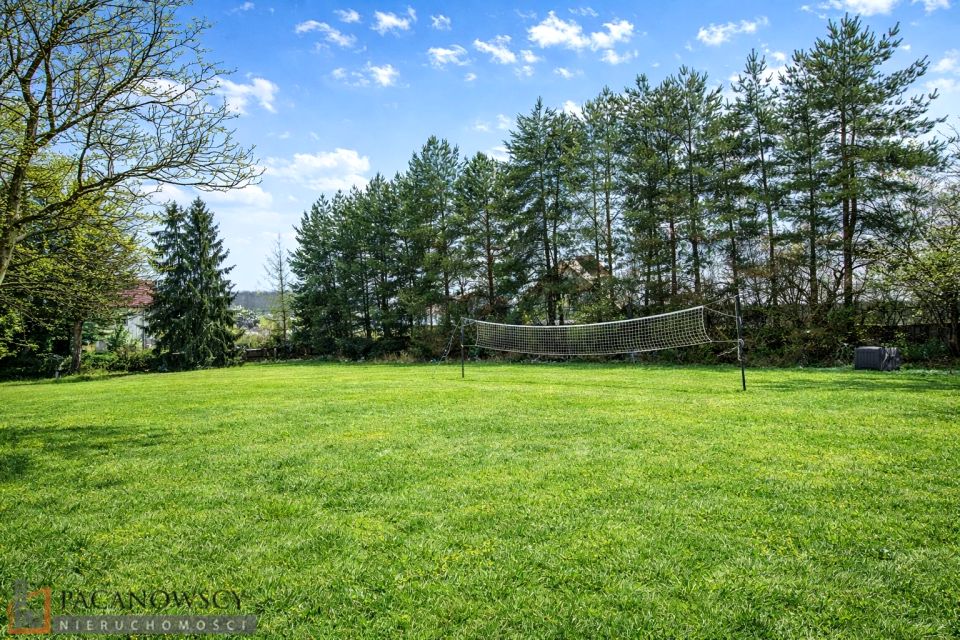 Ogrodzona działka sprzedam