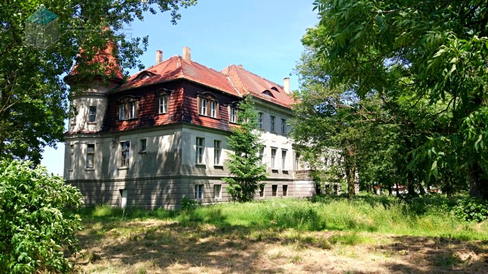 Budynek użytkowy Karczewo