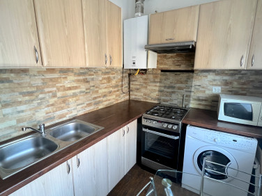 Mieszkanie blok mieszkalny przy lesie