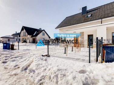 Dom z parkingiem