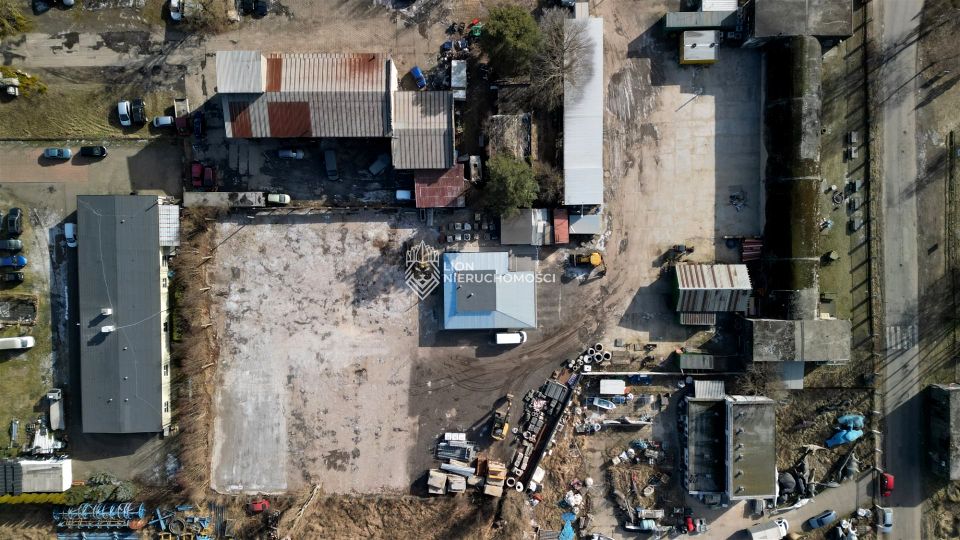 Działka usługowa Police