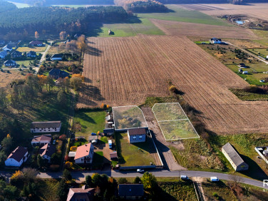 Działka przy lesie