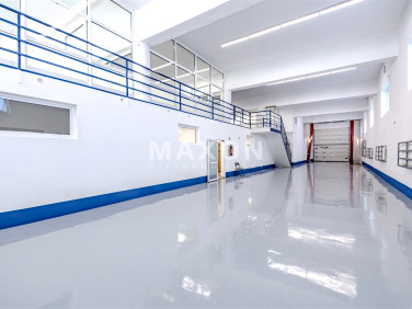 Budynek użytkowy Warszawa