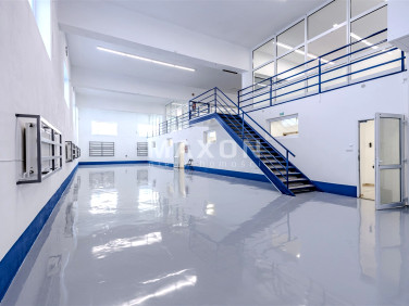 Budynek użytkowy Warszawa