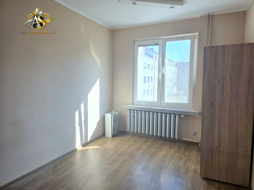 Mieszkanie blok mieszkalny nad jeziorem